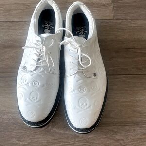 Mens golf shoes